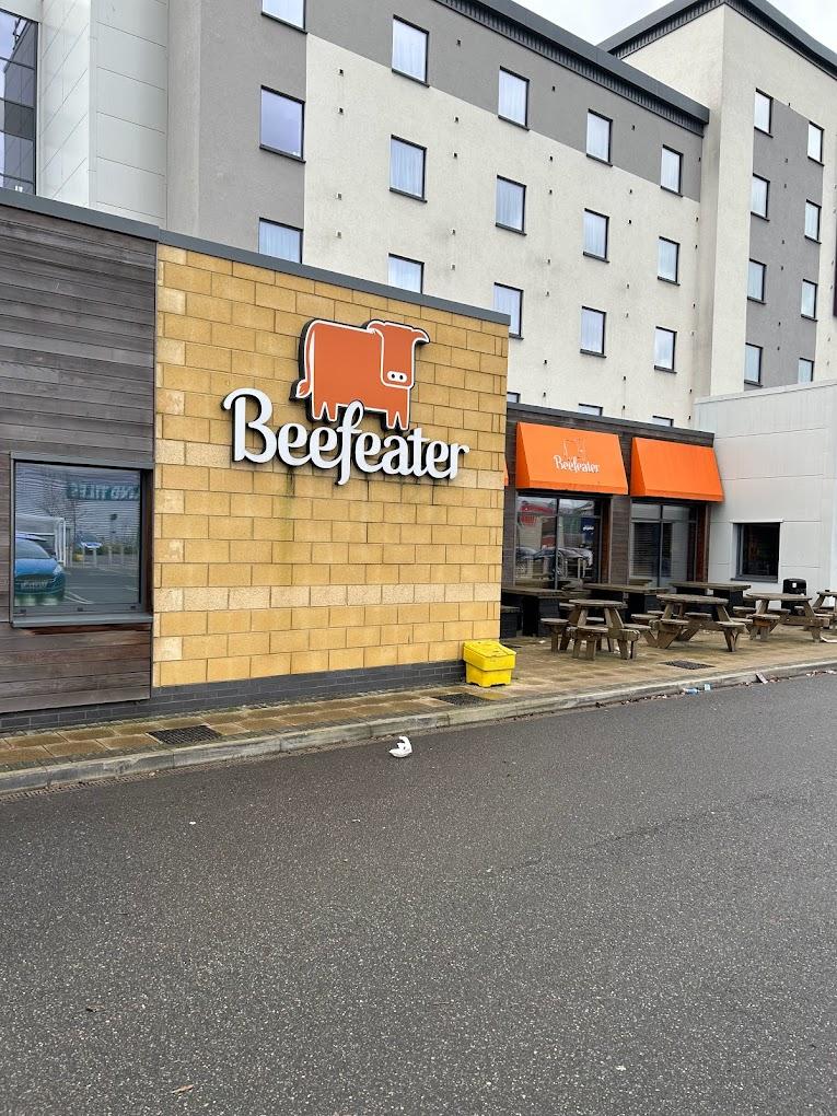 Beefeater Restaurant Near M4 In Reading Closes Its Doors