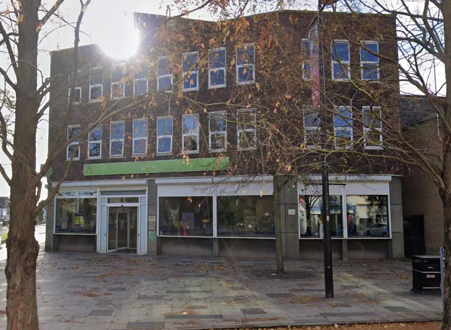 Slough Jobcentre To Be Sold At A Loss By Borough Council