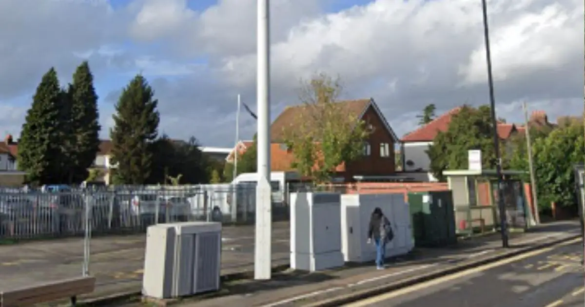 Telecoms Equipment To Be Installed On Farnham Road