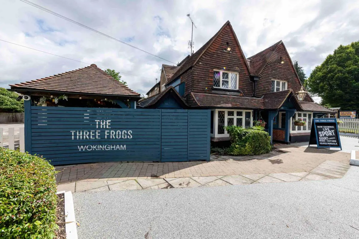 The Three Frogs Pub Reopens Following Massive Refurbishment