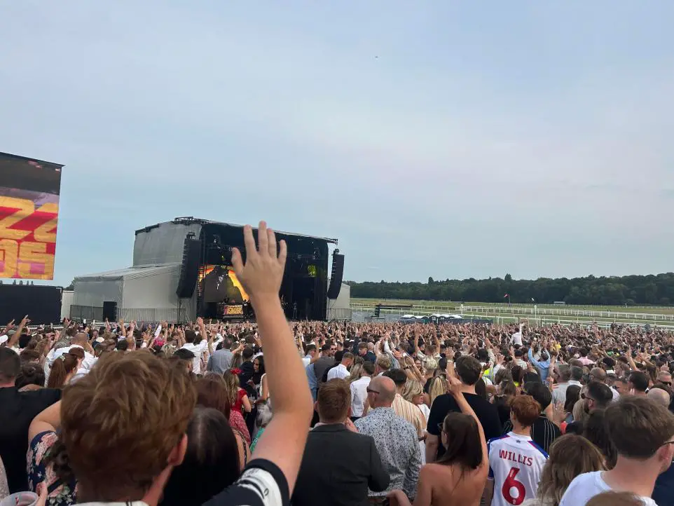 Dizzee Rascal Wows Crowd At Newbury Racecourse