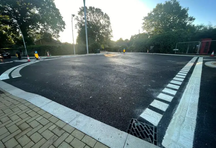 Wokingham Borough Council Addresses Residents' Concerns Over California Cross Road Markings