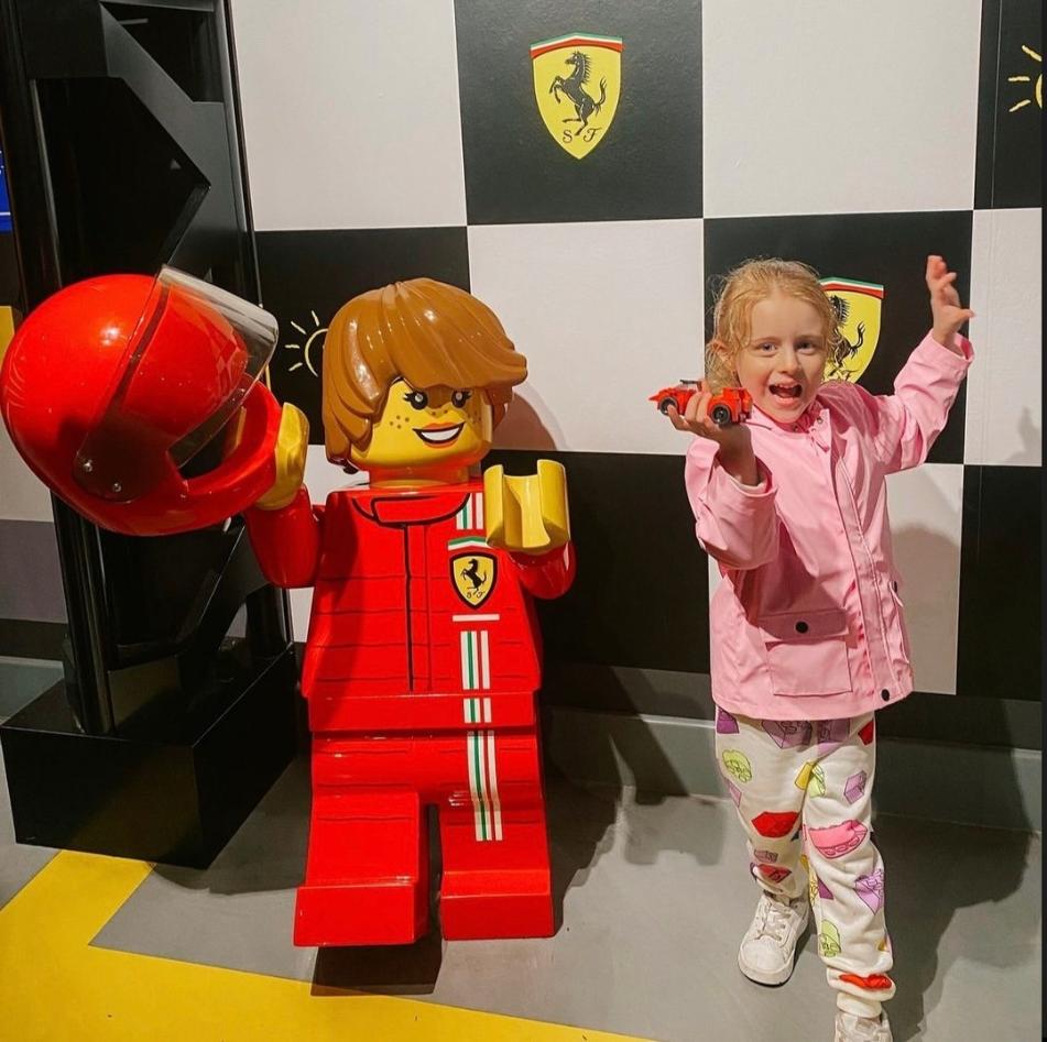 girl with lego guy